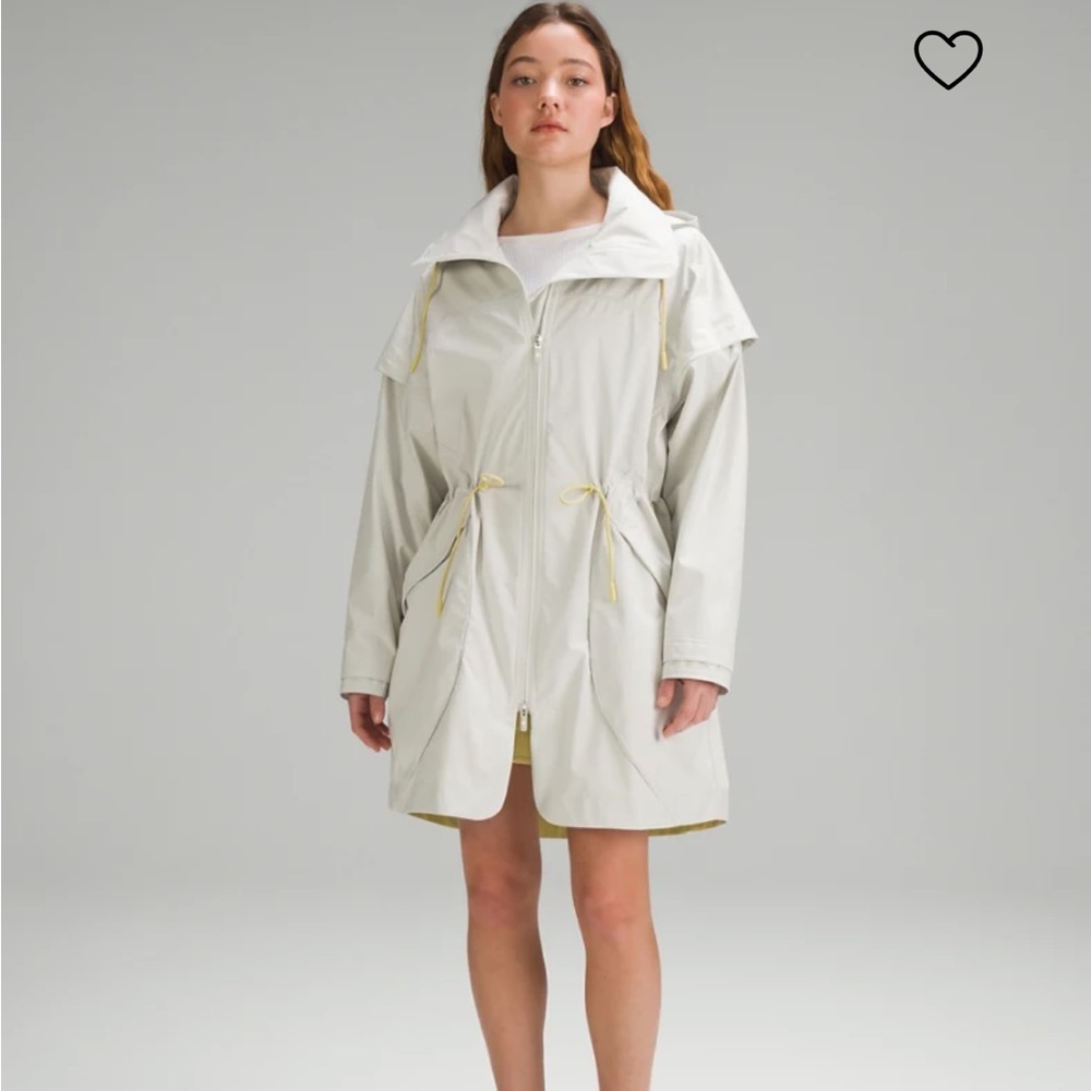 Lululemon Relaxed-Fit Rain Shell